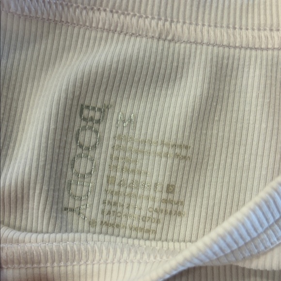 BOODY Ribbed White Crew Neck Tee - Picture 2 of 4